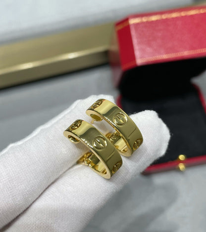 [NOVO] LOVE 5,5MM OHRRINGE