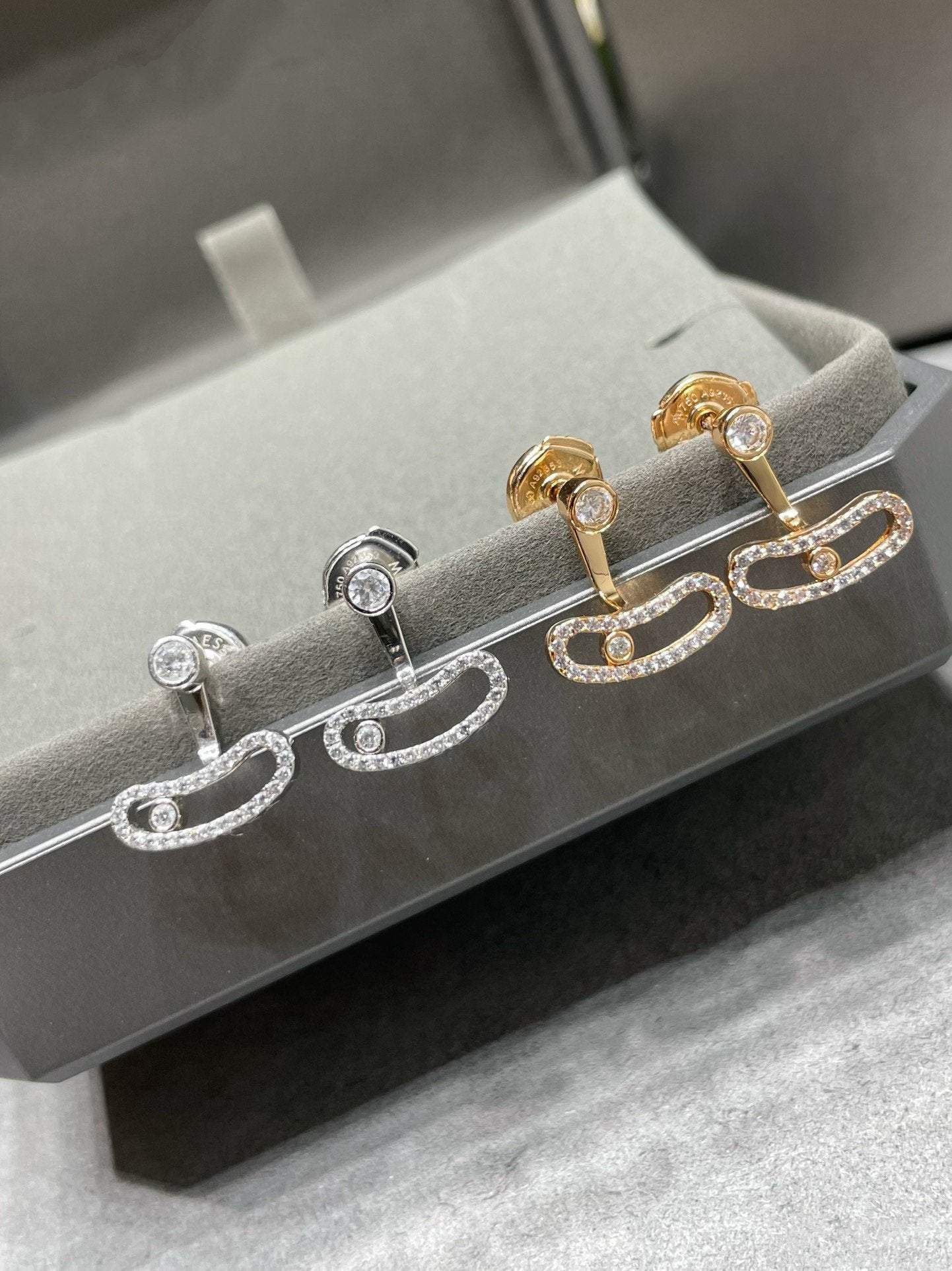 [GALE]MOVE UNO PINK GOLD DIAMOND EARRINGS