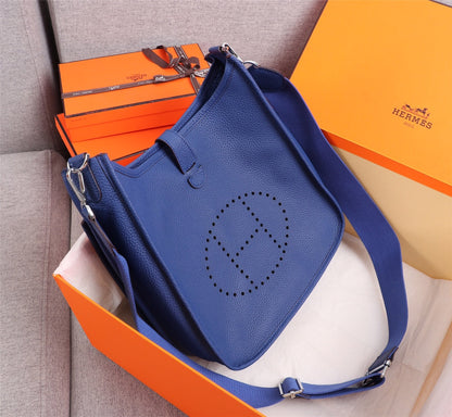 HM EVELYNE BAG 28 AZURE TOGO