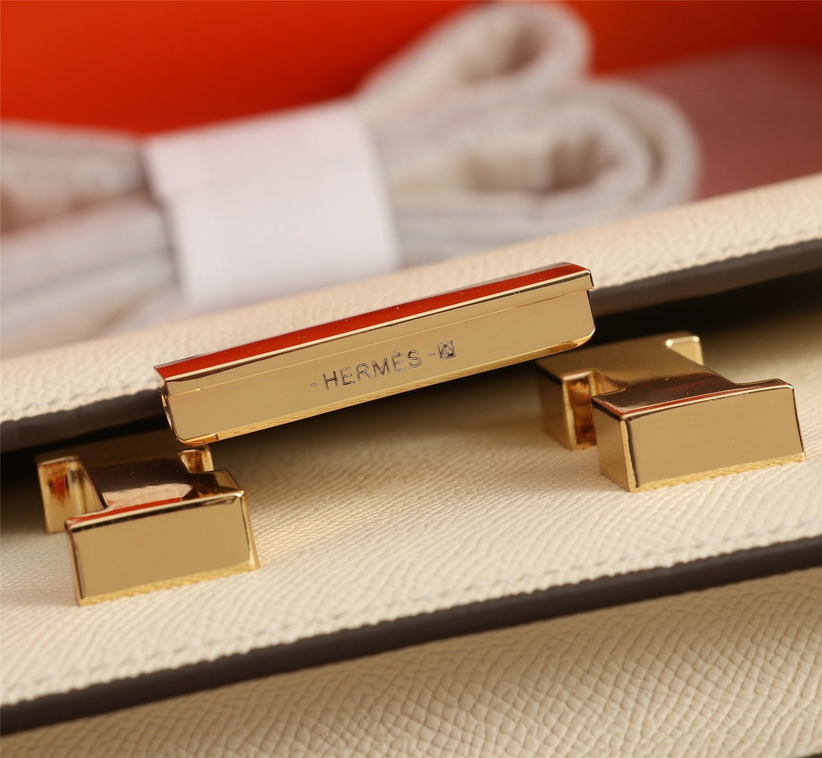 HM CONSTANCE BAGS 19 CREAM EPSOM GOLD HARDWARE