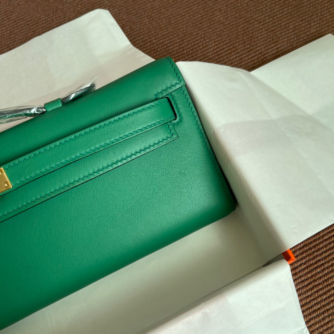 HM Kelly Cut 31cm Green Swift Leather Ghw