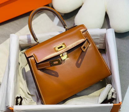 KELLY MINI 20 BAG IN BRONZE BROWN SMOOTH CALFSKIN WITH GOLD HARDWARE (MADE - TO - ODER)