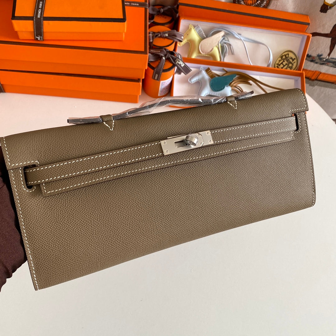 HM Kelly Cut 31 Etoupe Epsom Leather Silver Hardware 229055