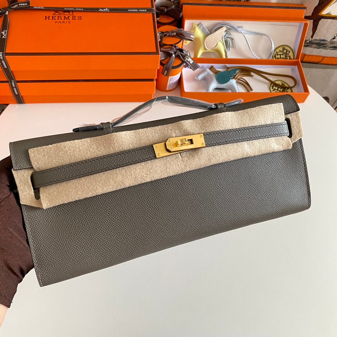 HM Kelly Cut 31 Fossil Gray Epsom Leather Gold Hardware 229052