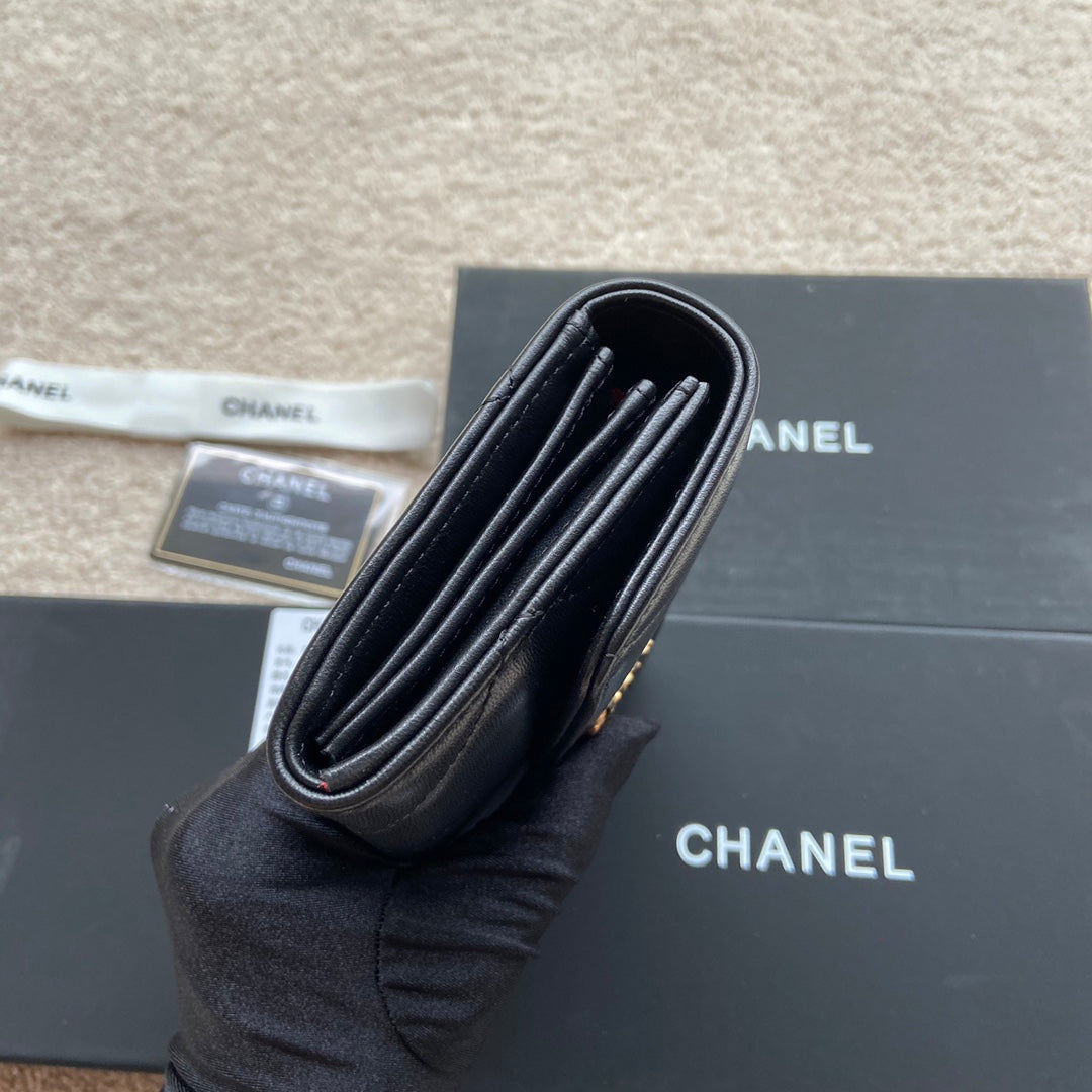 CC 19 Long Wallet 19cm Black Calfskin
