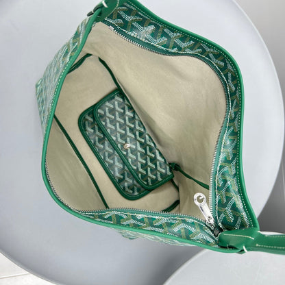HOBO BOHÉME 34 IN GREEN GOYARDINE CANVAS AND CALFSKIN