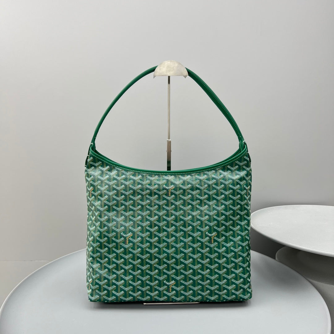 HOBO BOHÉME 34 IN GREEN GOYARDINE CANVAS AND CALFSKIN