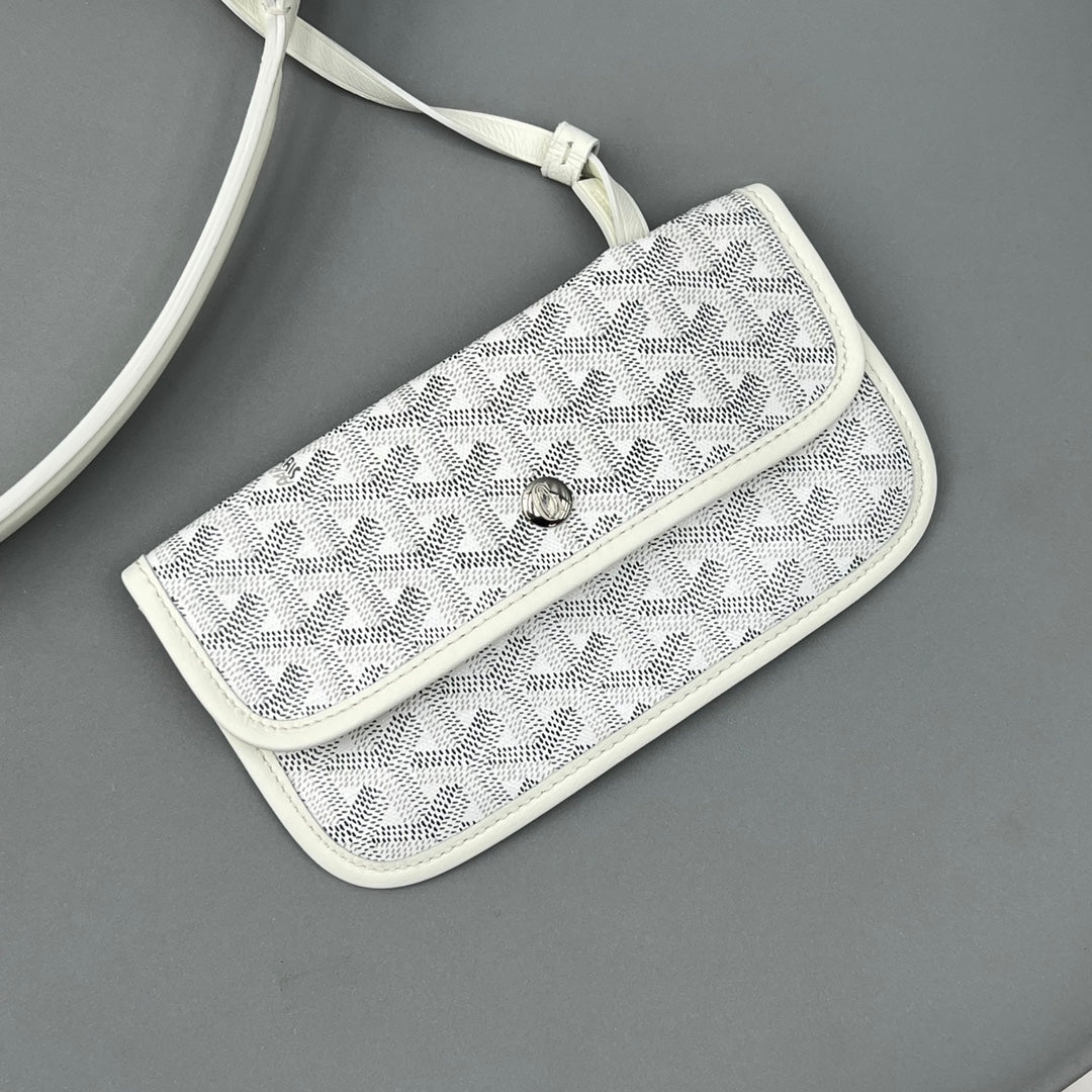 HOBO BOHÉME 34 IN WHITE GOYARDINE CANVAS AND CALFSKIN