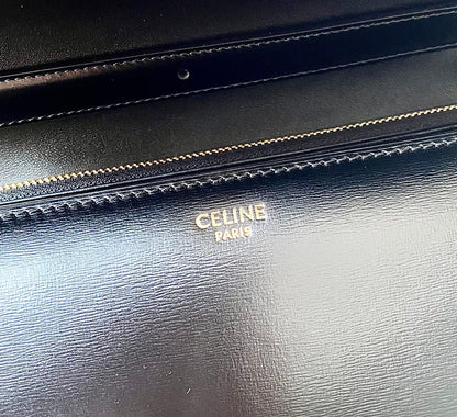 CELINE MEDIUM CLASSIQUE BAG 24CM BLACK CALFSKIN