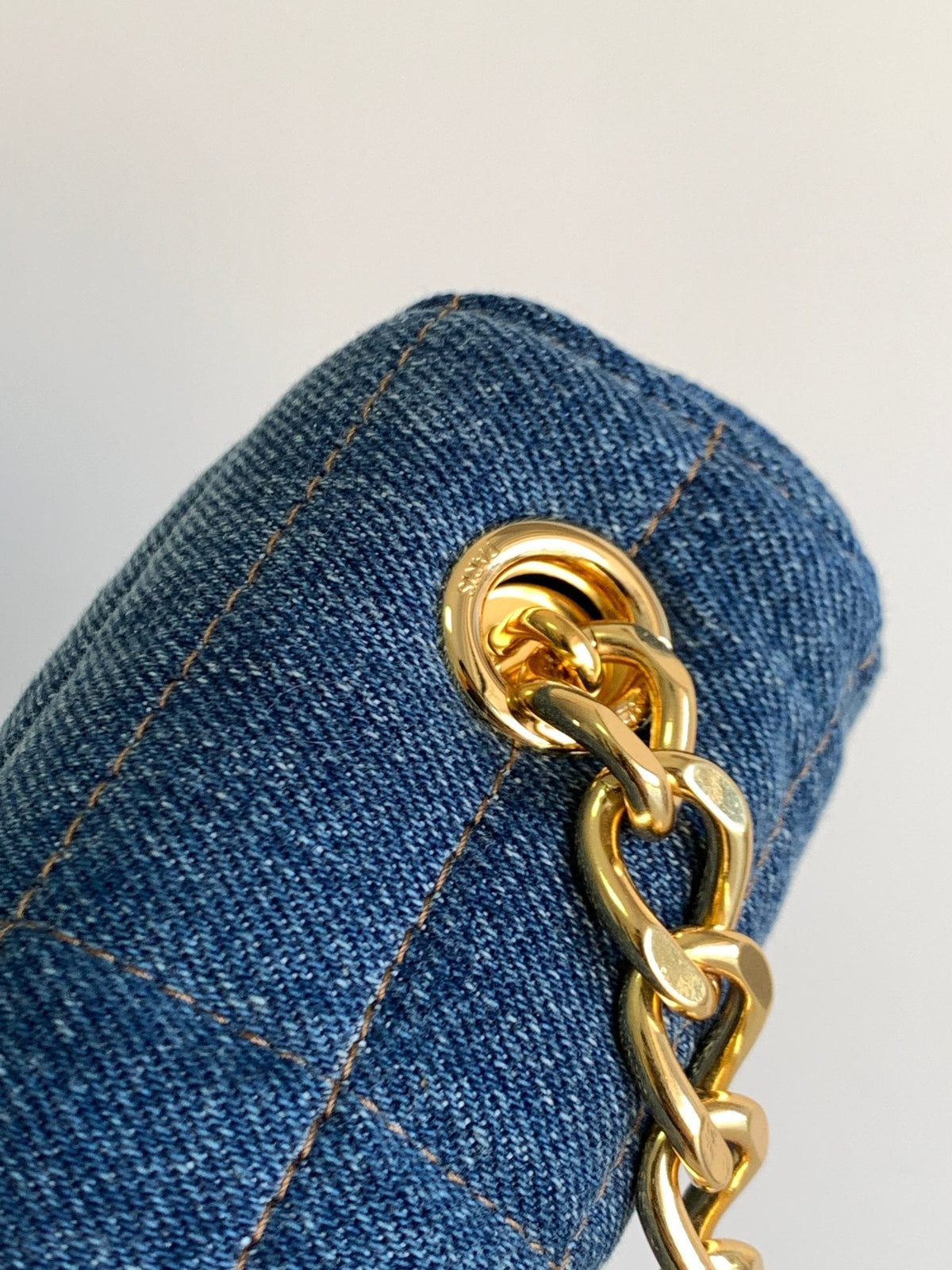 DENIM LEATHER 24 CHAIN SHOUDER BAG