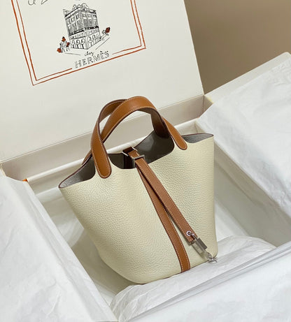 picotin lock 18 white gold togo shw