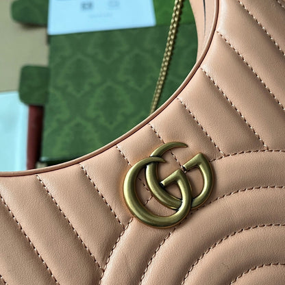 gg marmont half-moon shaped 21cm peach calfskin gold hardware