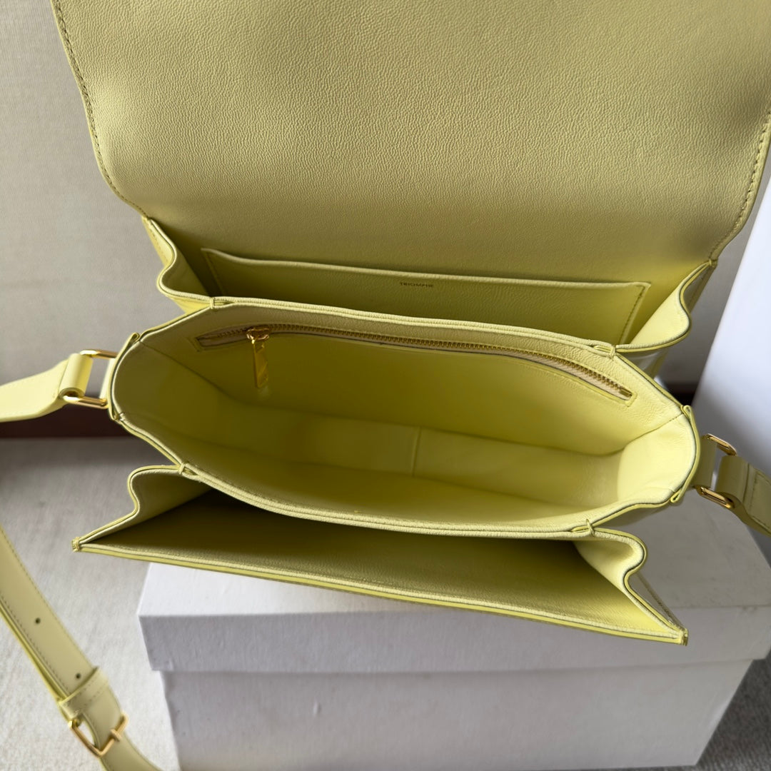 classique triomphe 22 lime calfskin gold hardware