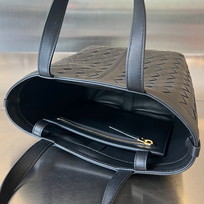 FLIP FLAP 23 BAG IN BLACK LAMBSKIN