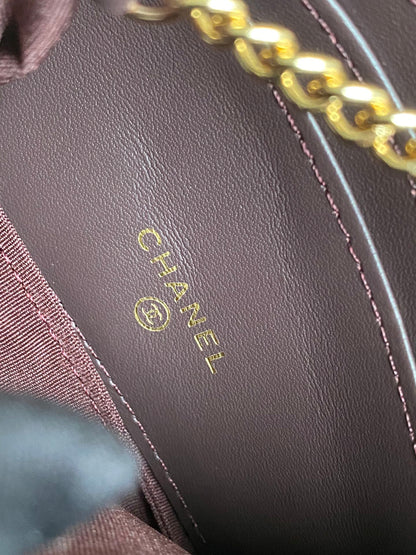 cc zipped wallet 14cm black caviar gold hardware