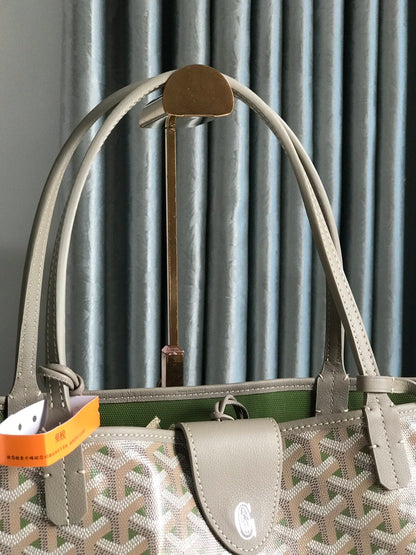 SAINT LOUIS PM 40 IN GREY MIX GREEN GOYARDINE CANVAS AND CALFSKIN