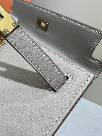 HM KELLY POCHETTE 22CM GREY SWIFT GOLD HARDWARE
