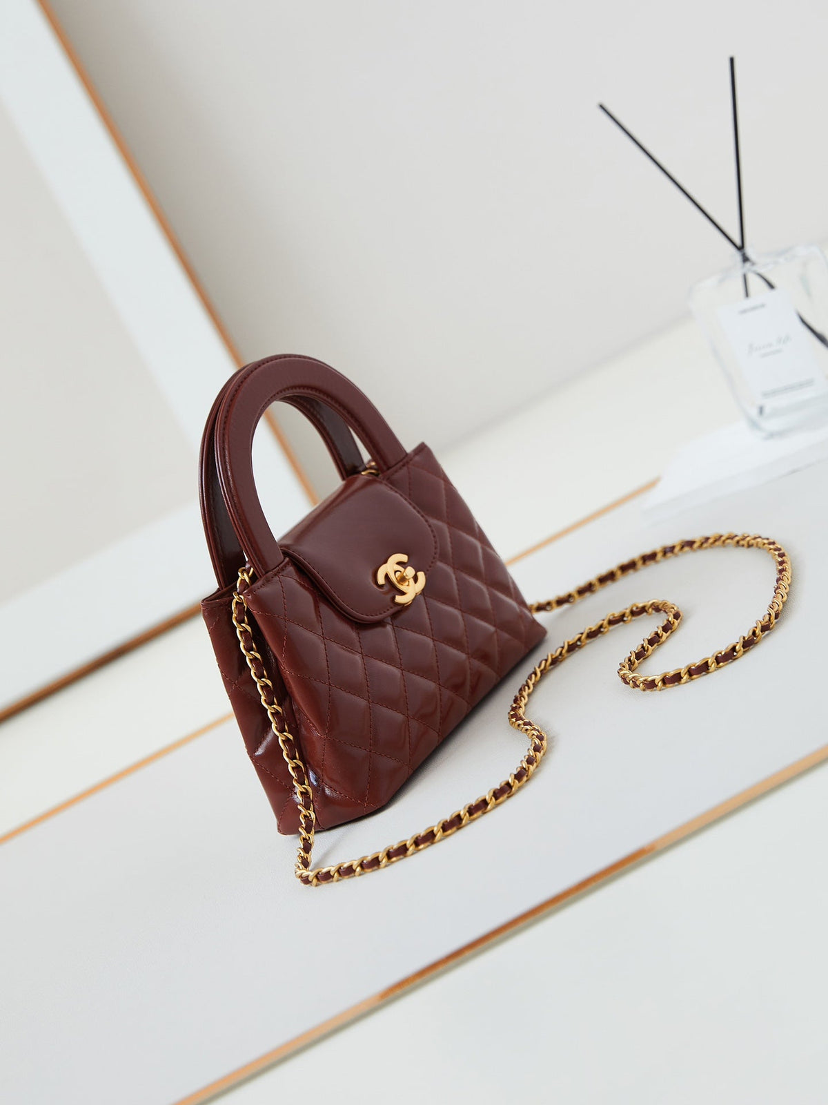 cc 24a nano 19cm kelly shopper bag burgundy lambskin