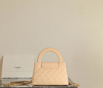 CC 24K Nano 19cm Kelly Shopper Bag Beige Patent Lambskin