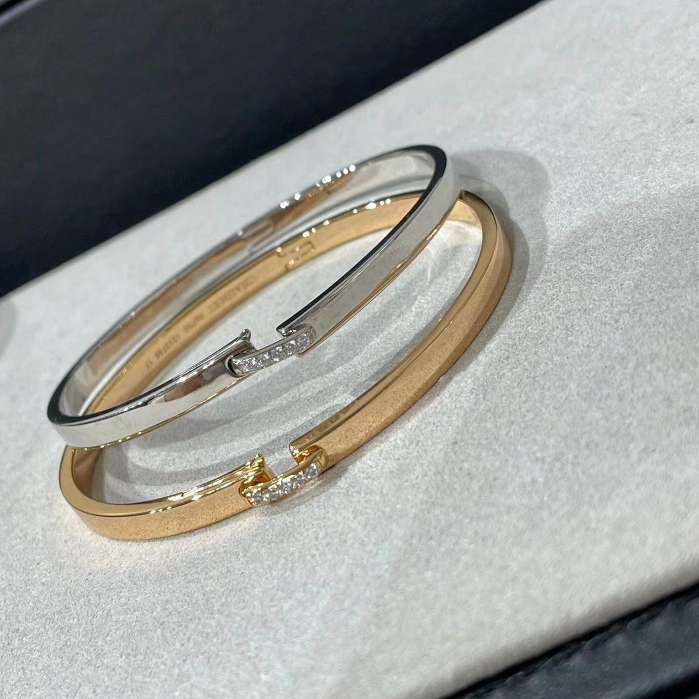 [NOVO]LIENS EVIDENCE DIAMANTARMBAND