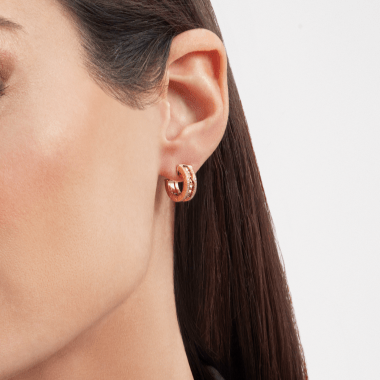 [GALE]ZERO 1 ROCK GOLD EARRINGS WITH STUDDED SPIRAL AND PAVED DIAMONDS