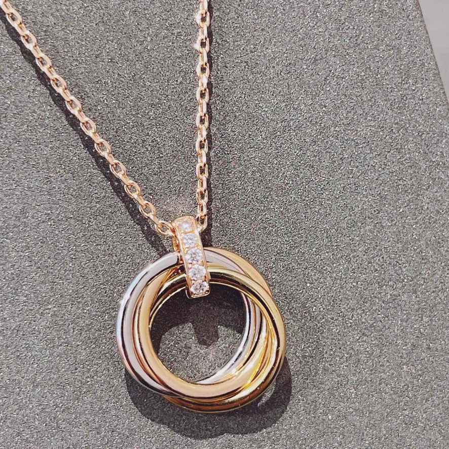 [NOVO]トリニティネックレス ゴールド ダイヤモンド
