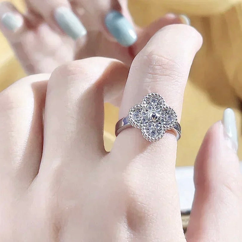 [GALE]CLOVER DIAMOND RING
