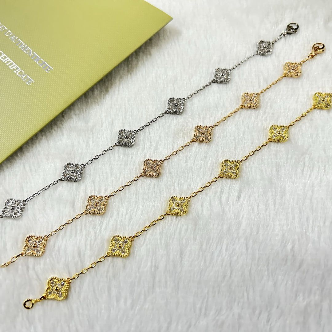 [NOVO]クローバー 6モチーフ ダイヤモンドブレスレット