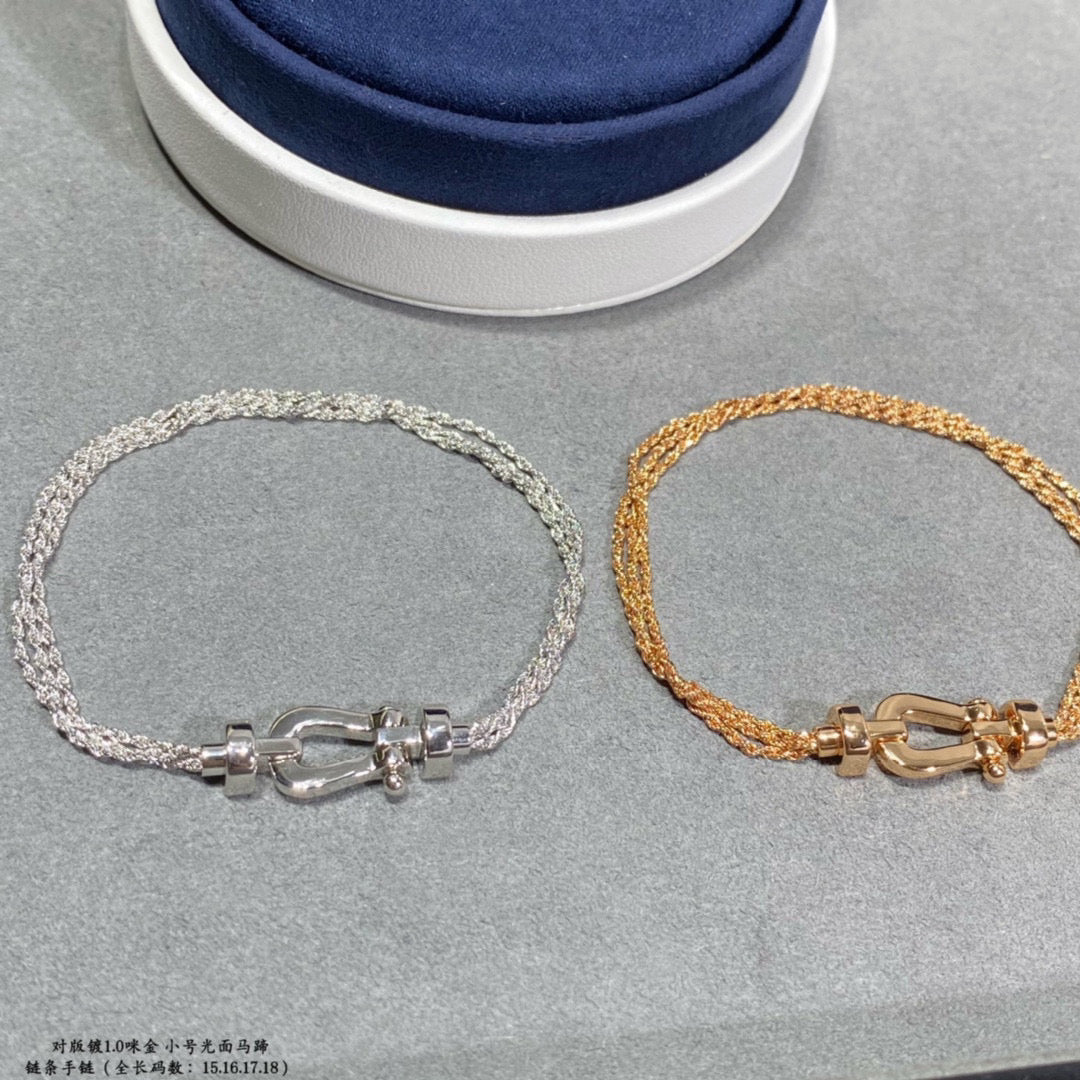[NOVO]FORCE KLEINES HORSESHOE DIAMANT KETTENSEILARMBAND