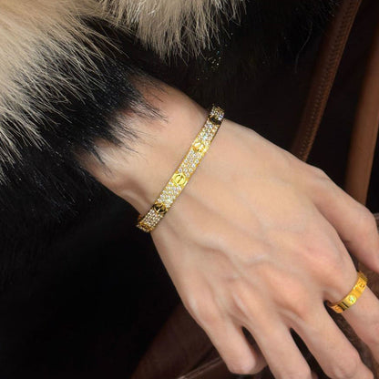 [GALE] LOVE BRACELET 6.1MM DIAMOND-PAVED