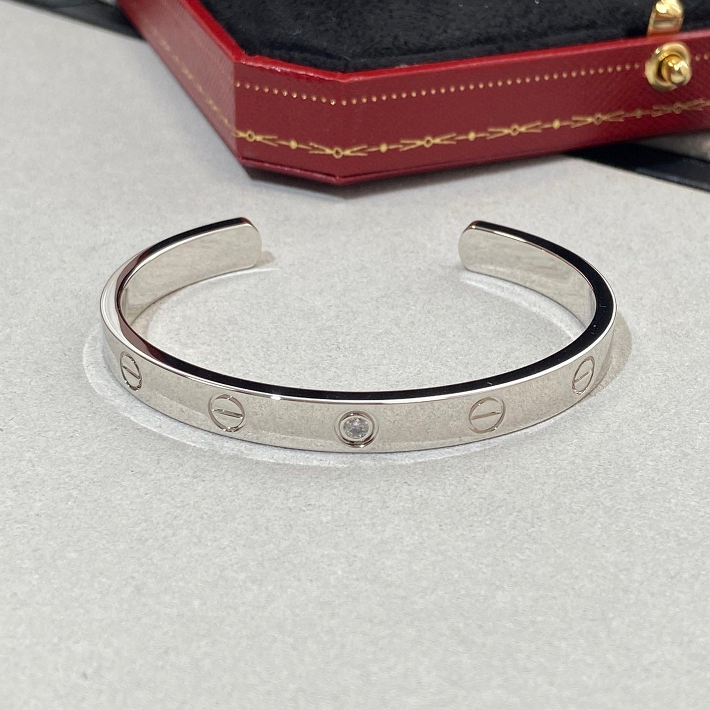 [NOVO] LOVE ARMBAND 6,1 MM 1 DIAMANT OFFENES MANSCHETTEN 