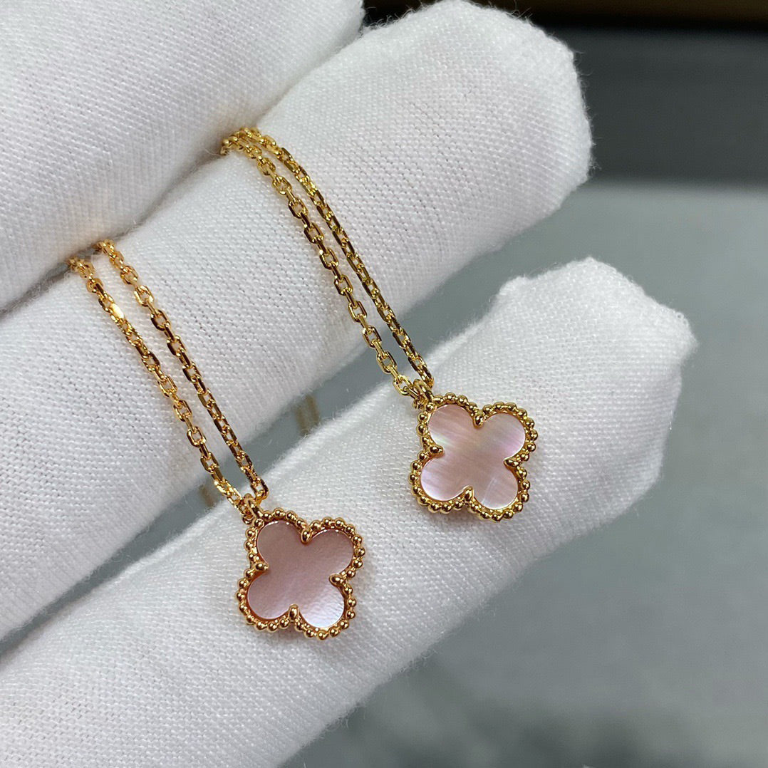 [NOVO]クローバー 9.5mm ピンク マザーオブパール シングルフラワーネックレス