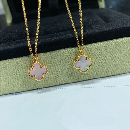 [NOVO]クローバー 9.5mm ピンク マザーオブパール シングルフラワーネックレス