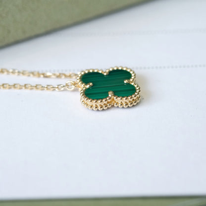 [NOVO]CLOVER 15MM MALACHIT EINZELNE BLÜTEN-HALSKETTE