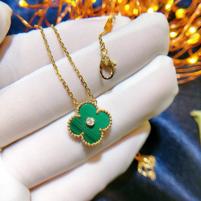 [NOVO]CLOVER 15MM DIAMANT-TÜRKIS-HALSKETTE