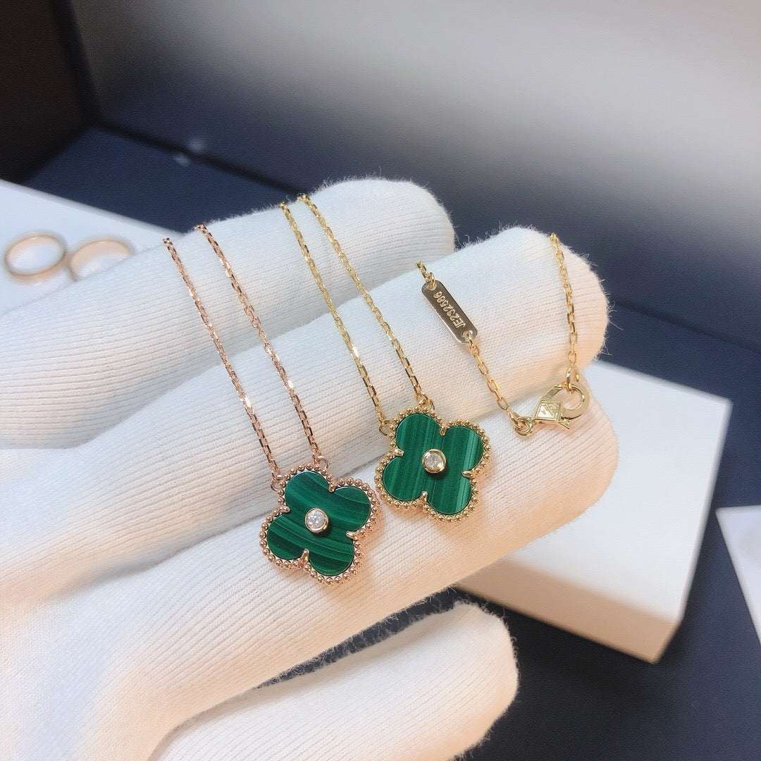 [NOVO]CLOVER 15MM DIAMANT-TÜRKIS-HALSKETTE
