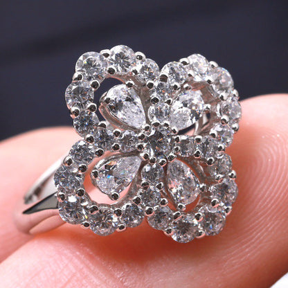 [NOVO] Loop-Ring mit Vollmotiv-Diamant, 16 mm, Silber