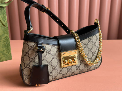 GG PADLOCK SMALL 24 BEIGE CANVAS BLACK CALFSKIN