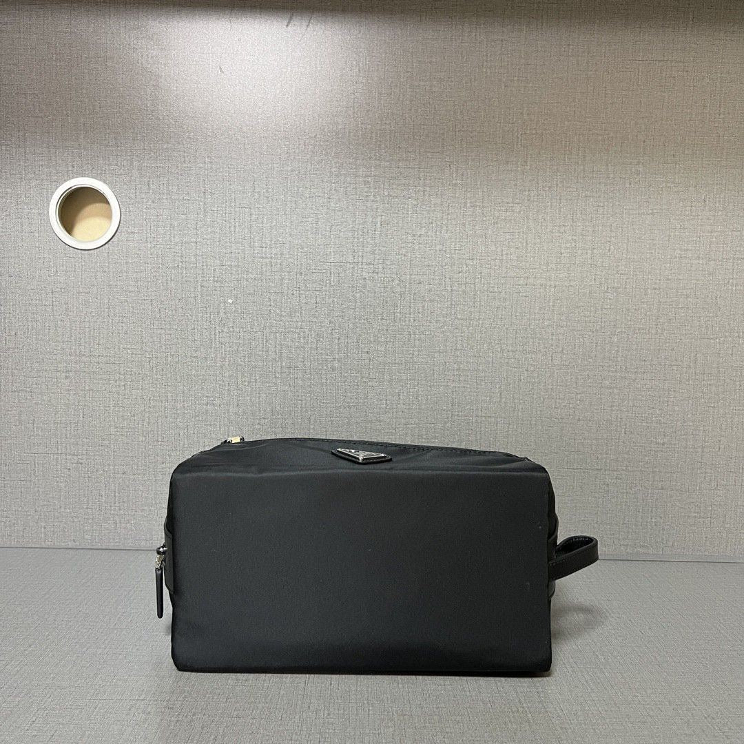 PRA CLUTCH 26 IN BLACK RE-NYLON AND SAFFIANO LEATHER