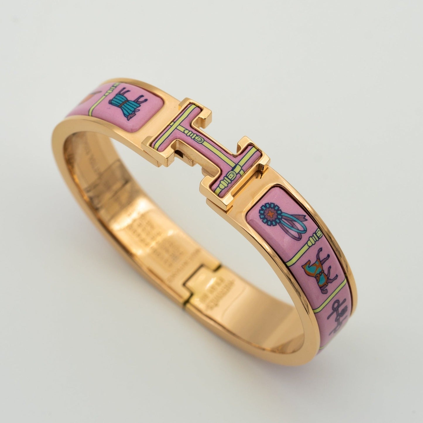 [NOVO]H Armband aus rosafarbener Keramik in Gold