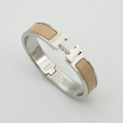 [GALE]H GREY BRACELET