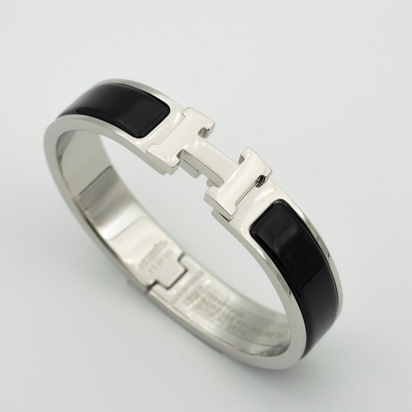 [NOVO]H SCHWARZES ARMBAND 