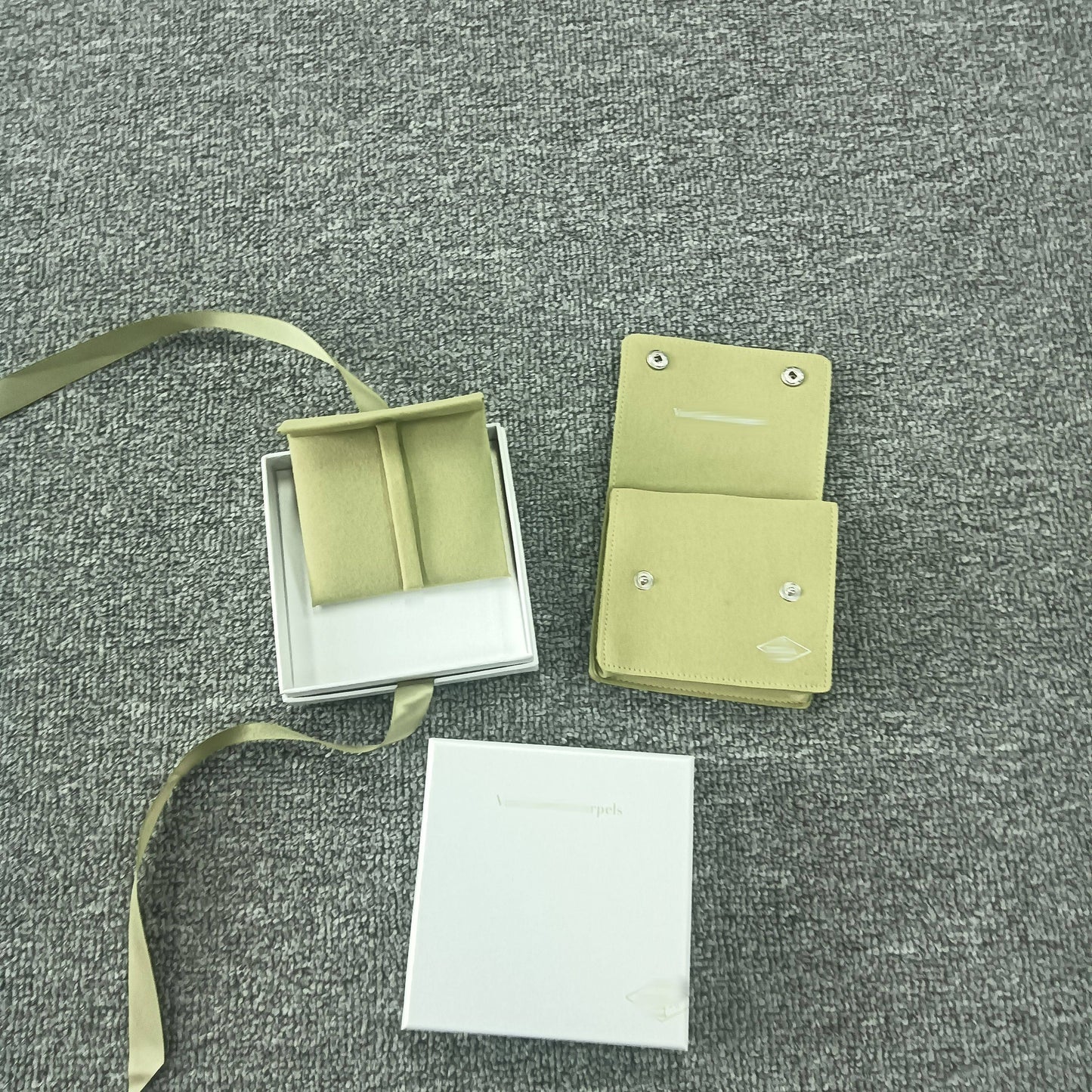 [GALE] VA CLOVER BOX GIFT BAG