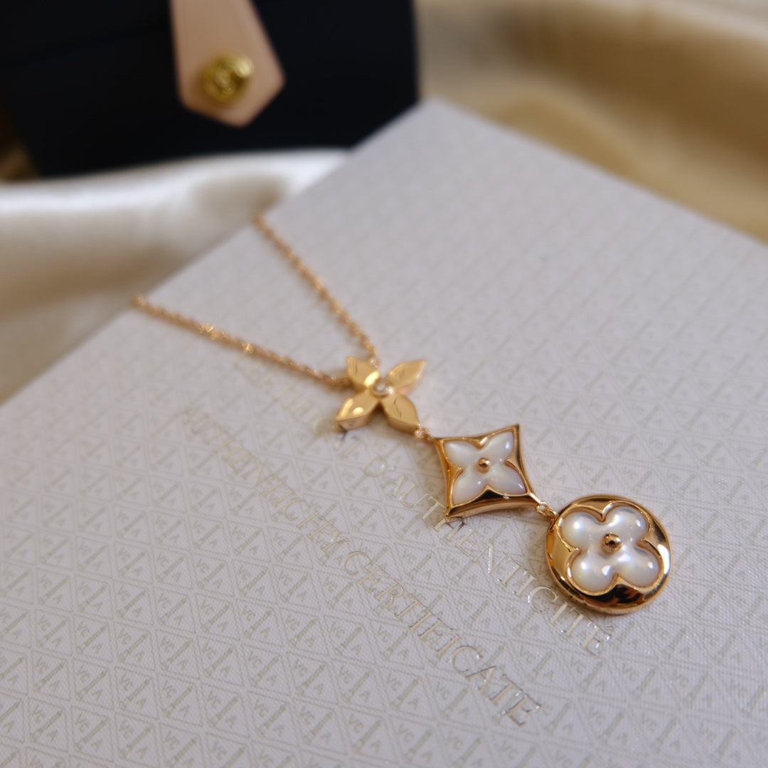 [NOVO]COLOR BLOSSOM LARIAT-HALSKETTE ROSA GOLD WEISSE PERLE UND DIAMANT