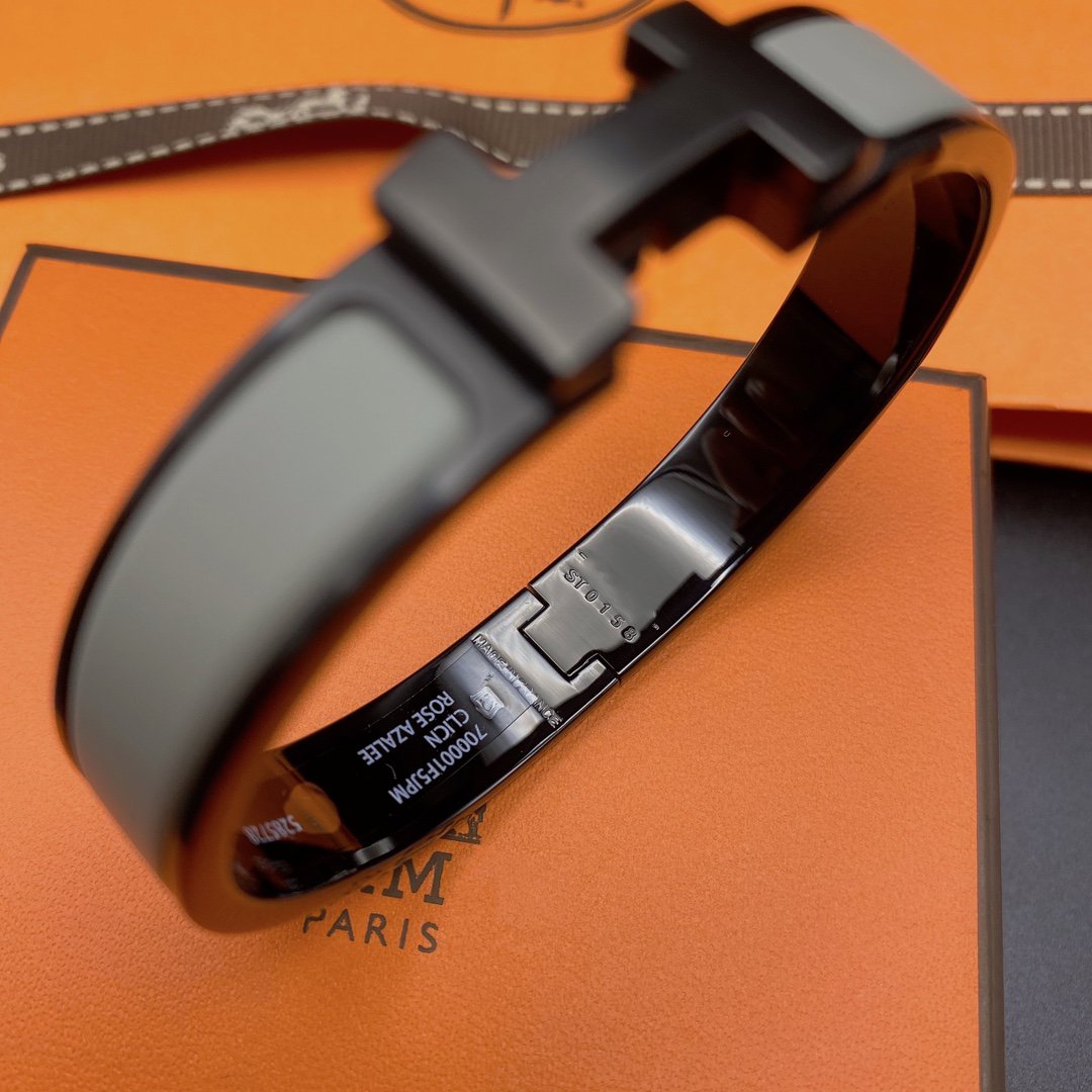 [NOVO]CLIC HM SO SCHWARZ-GRAUES ARMBAND
