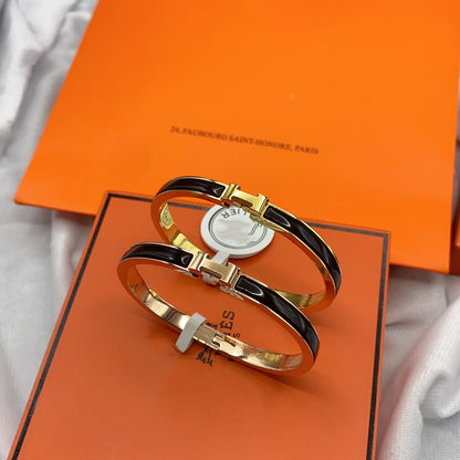 [NOVO]CLASSIC HM CLIC SCHWARZES 8MM EMAILLETT