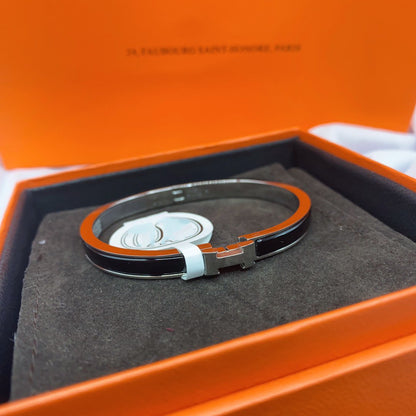 [NOVO]CLASSIC HM CLIC SCHWARZES 8MM EMAILLETT