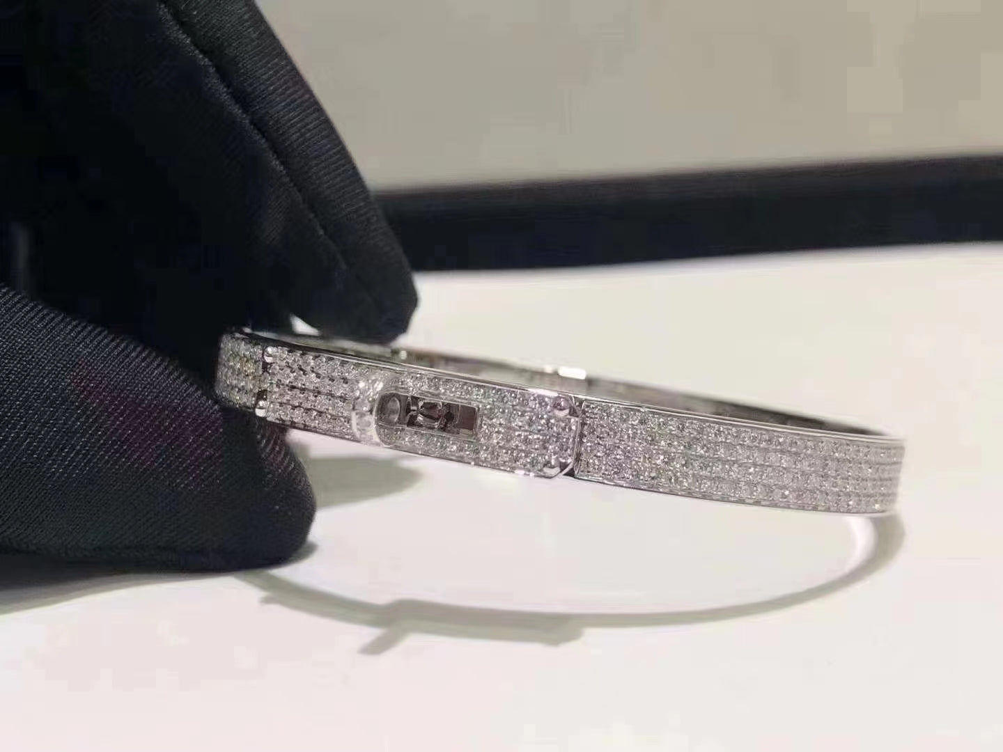 [GALE]HM KELLY BRACELET IN SILVER AND FULL PAVE DIAMOND