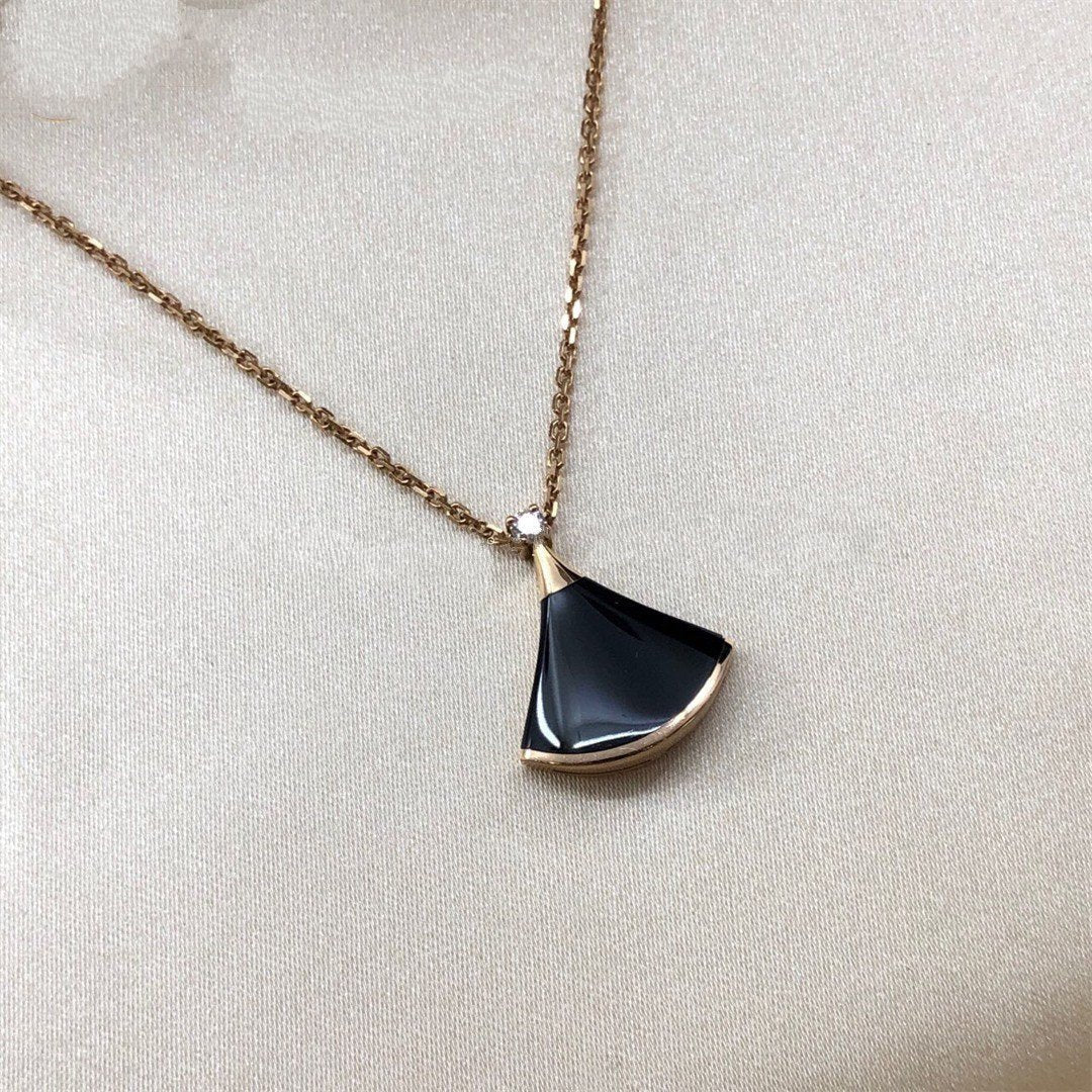 [GALE]DREAM NECKLACE ONYX 1 DIAMOND
