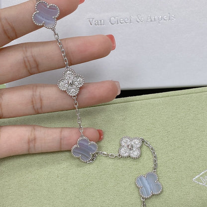 [GALE] CLOVER 5 MOTIF PURPLE CHALCEDONY BRACELET COLLECTION